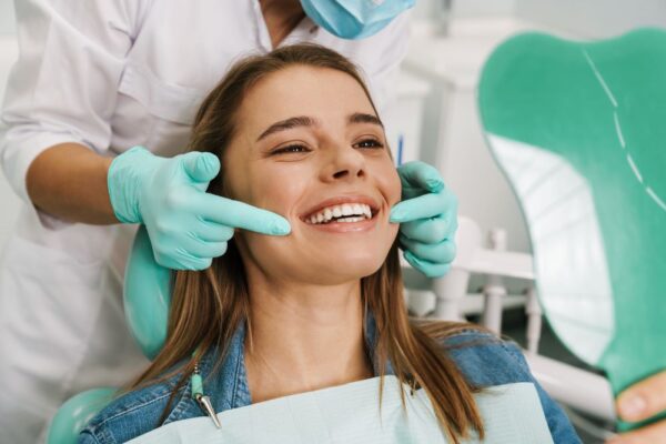 Dental veneers, Ceramic Veneers