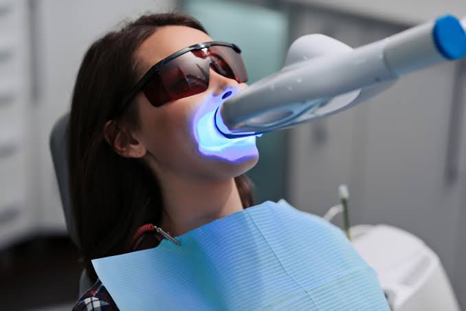 zoom teeth whitening